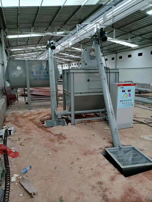 構(gòu)建高效飼料生產(chǎn)線 飼料加工廠核心設(shè)備與15噸飼料運輸車詳解